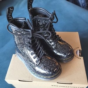 Dr Martens toddler girl sparkle boots